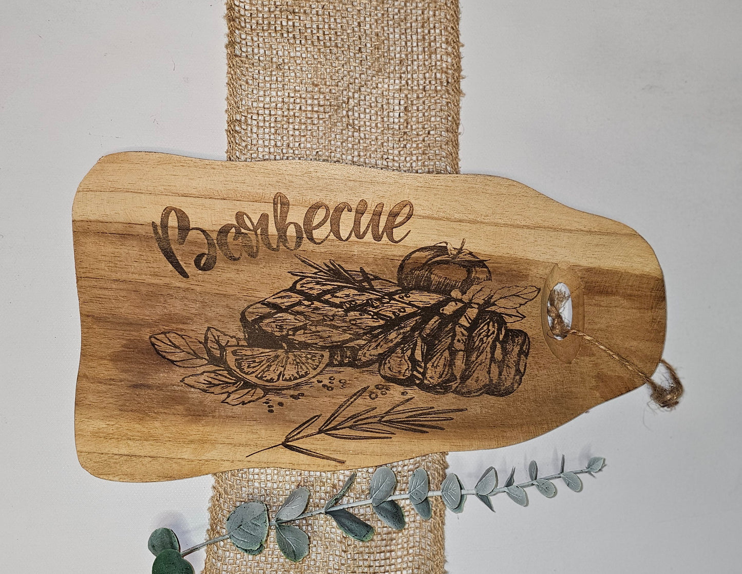 Teakbrett mit Barbecue Motiv