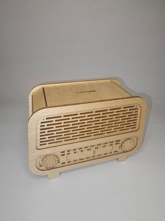 Spardose Retro Radio Design