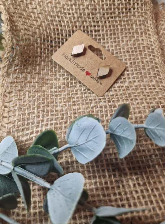 Ohrringe aus dem Holz des Blauglockenbaums